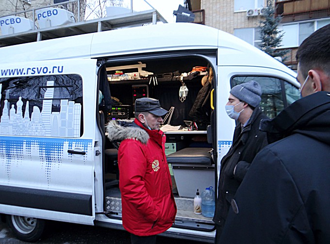 Передвижная звукоусилительная станция на базе автомобиля Ford Transit на озвучивании мероприятия 